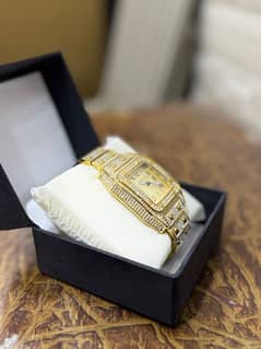 golden Metal Dail Watch