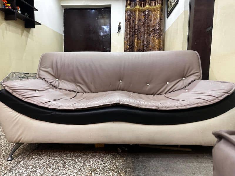 good quality low priced sofas and stool 2