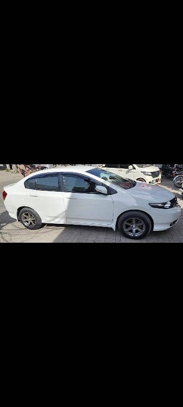 Honda City IVTEC 2016 1.3CC Engine 14