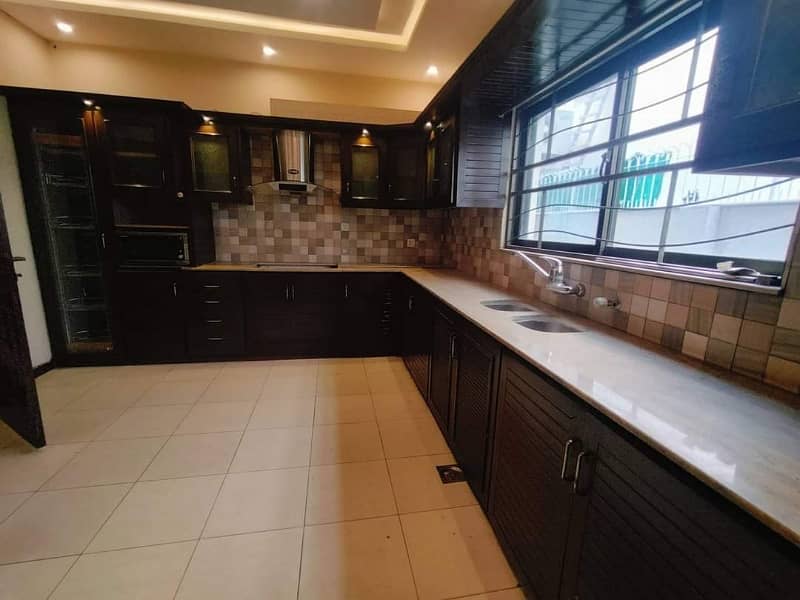 Kanal New Tile Floor 3 Bed Upper Portion In Valencia Town C-1 Block 6