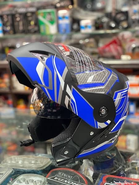 Anas Auto Line ( Rahim Yar Khan ) Ozone Helmets Dot approved 1