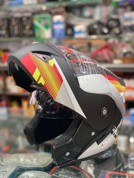 Anas Auto Line ( Rahim Yar Khan ) Ozone Helmets Dot approved 2