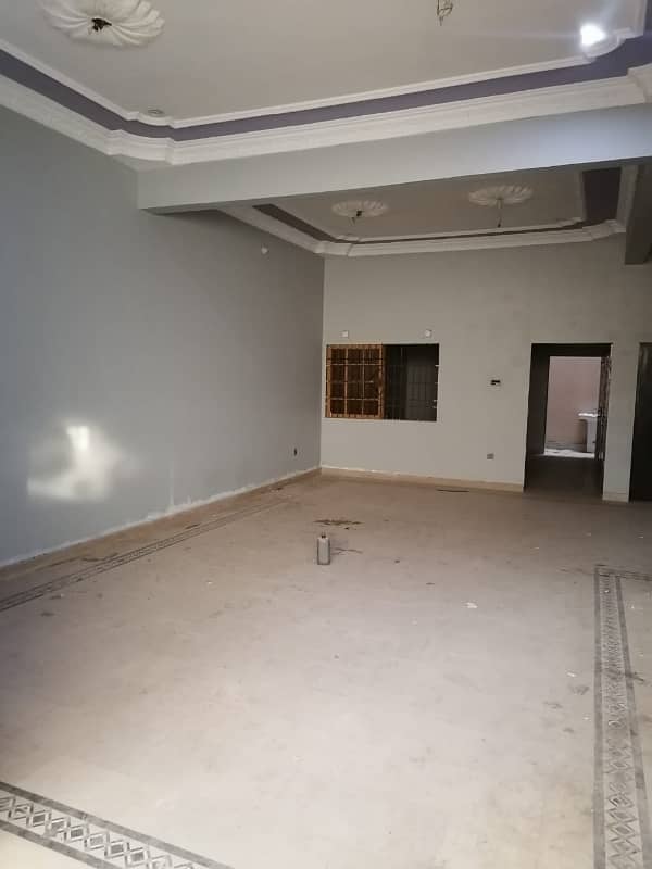 400 sqyd 3 bed dd corner portion available for rent 5