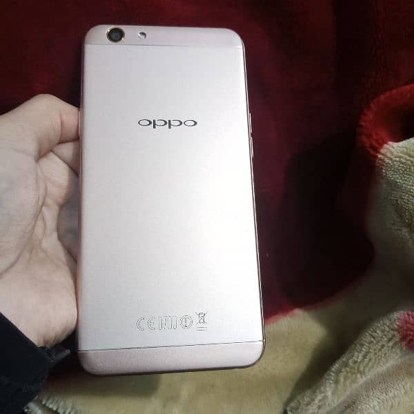 Oppo F1s 5