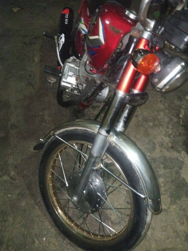 Honda 125 khanewal number 8