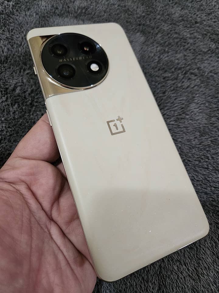 OnePlus 11 5G 2