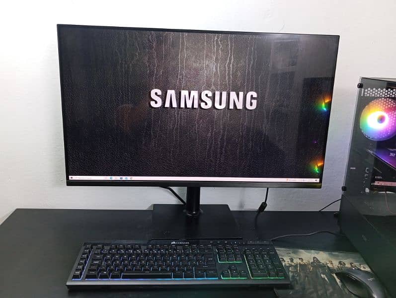 Samsung View Infinity F32tu87 32-inch 4k 2160p UHD Monitor 0