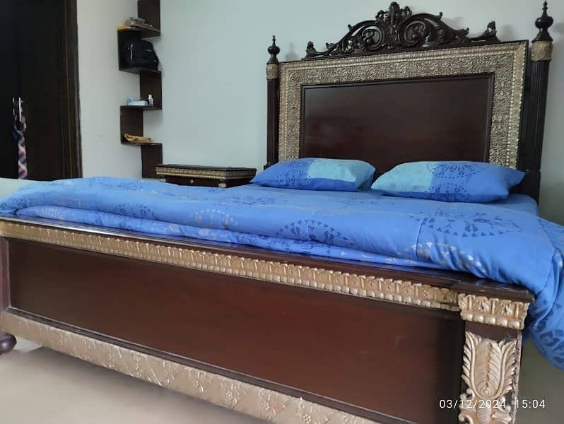 king size wooden bed with side tables and dressing table 2