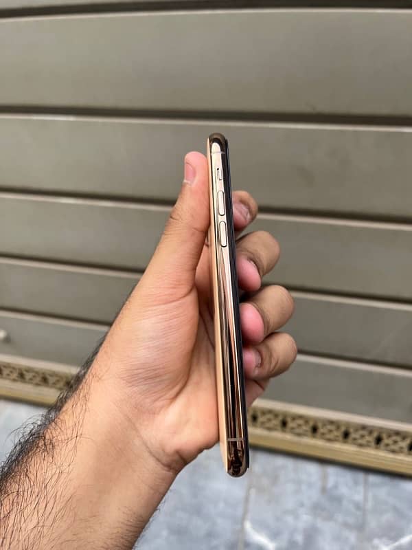 Iphone 11 pro Dual Pta approved 4