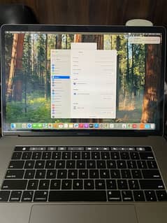 Apple Macbook Pro Touchbar 2018 16GB Ram 256GB SSD Drive Just like new