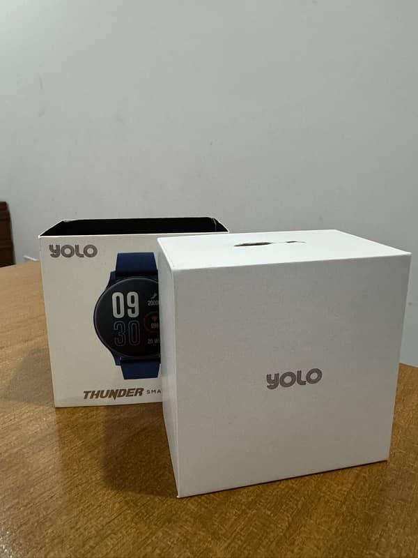 YOLO Thunder Smart Watch 2