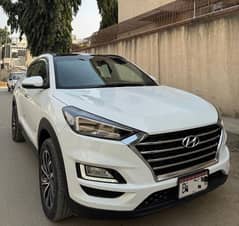 Hyundai Tucson 2023 Awd top of the line