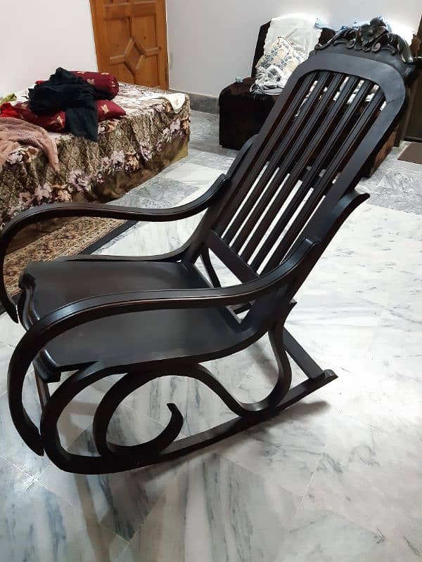 Rocking chair new condition 0