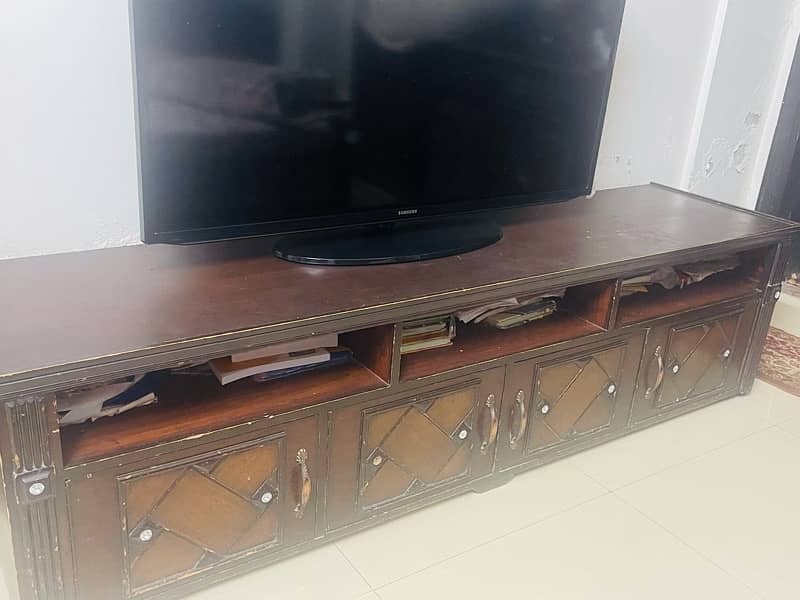 tv console 0