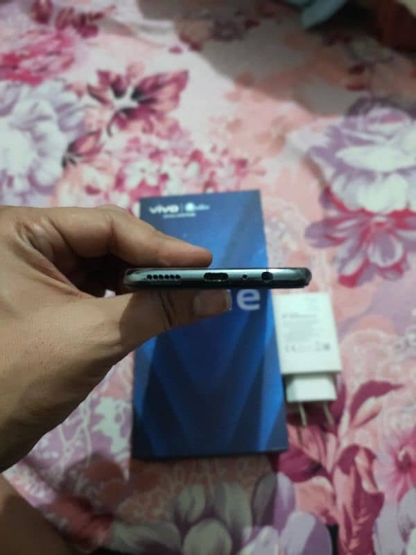 Vivo V21e for sale 6