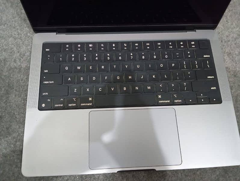 Apple MacBook 2021 M1 MDM bypass 4