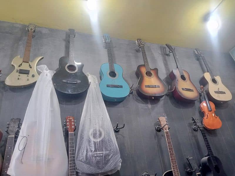 music shop all kind of music instrument available 1