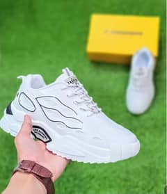 white shoes 9 num size