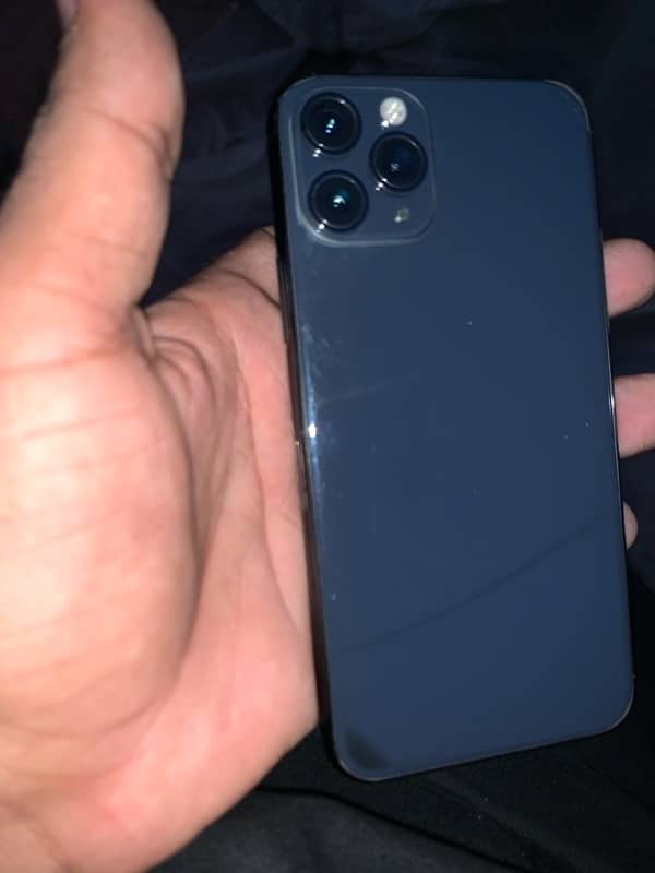 iPhone 11  pro 64gb rectory 2