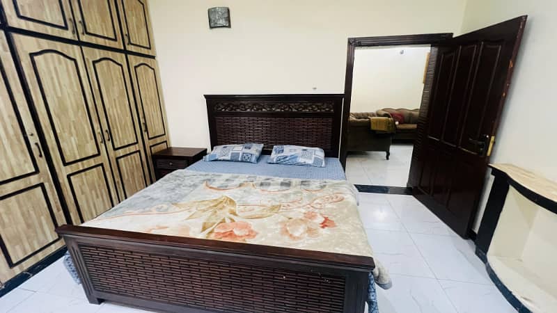 10 Marla ground portion fully furnished for rent 15