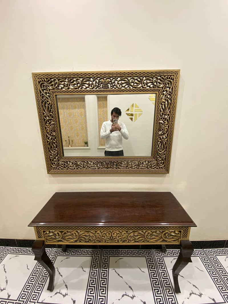 Beautiful Slightly Used Console With Mirror 0