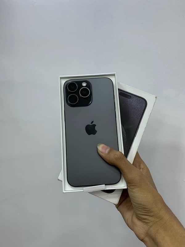 I PHONE 15 PRO MAX BLACK TITANIUM 0