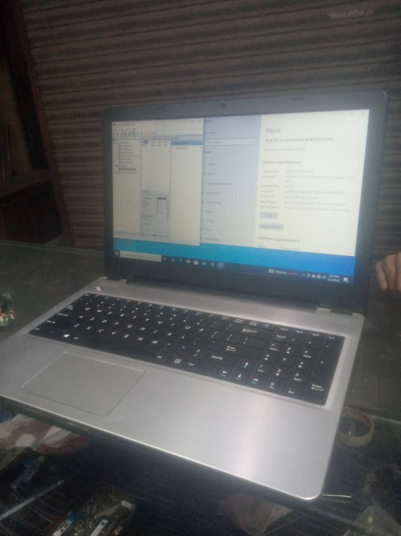 Used Like New Laptop 5