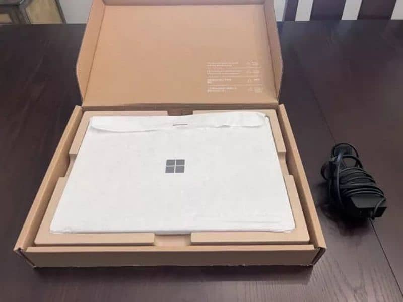 Microsoft surface pro 3 titanium  Processor: Intel Core i5 10th Gen. 1