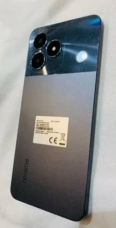 Realme note 50