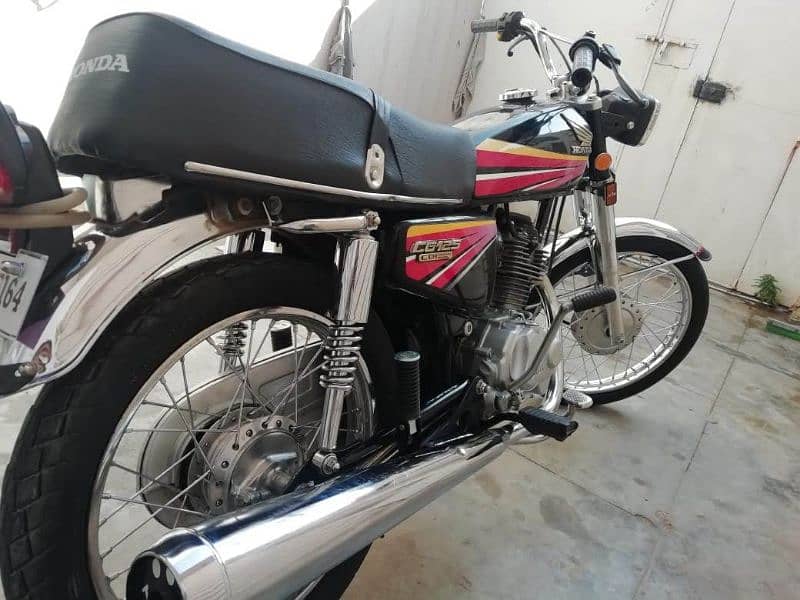 honda cg 125 karachi/03143928480 0