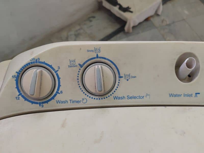 Washing machine and dryer 6