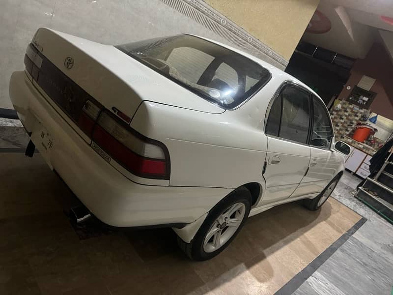 Toyota Corolla 2.0 D 1995 4