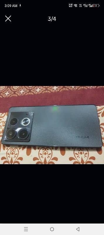 Infinix Note 40 With wireless powerbank 1