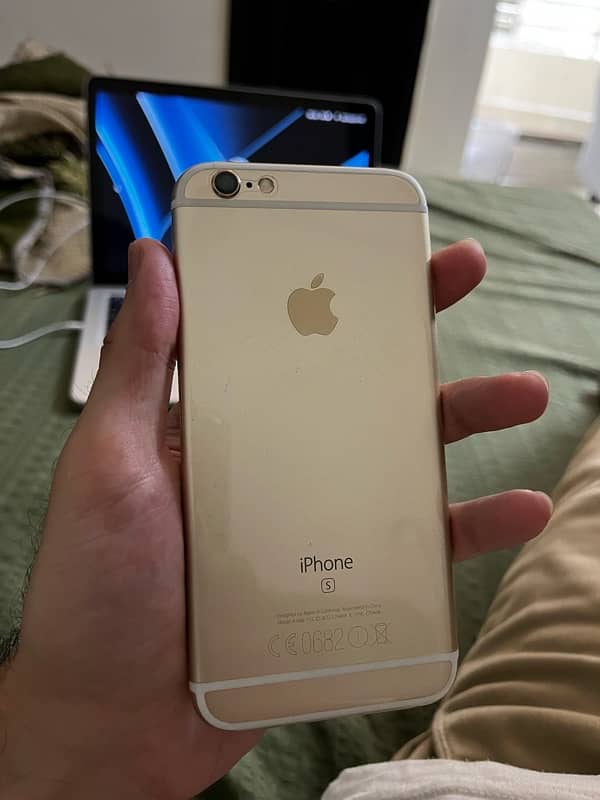 iPhone 6s ***PTA Approved*** 10/10 0