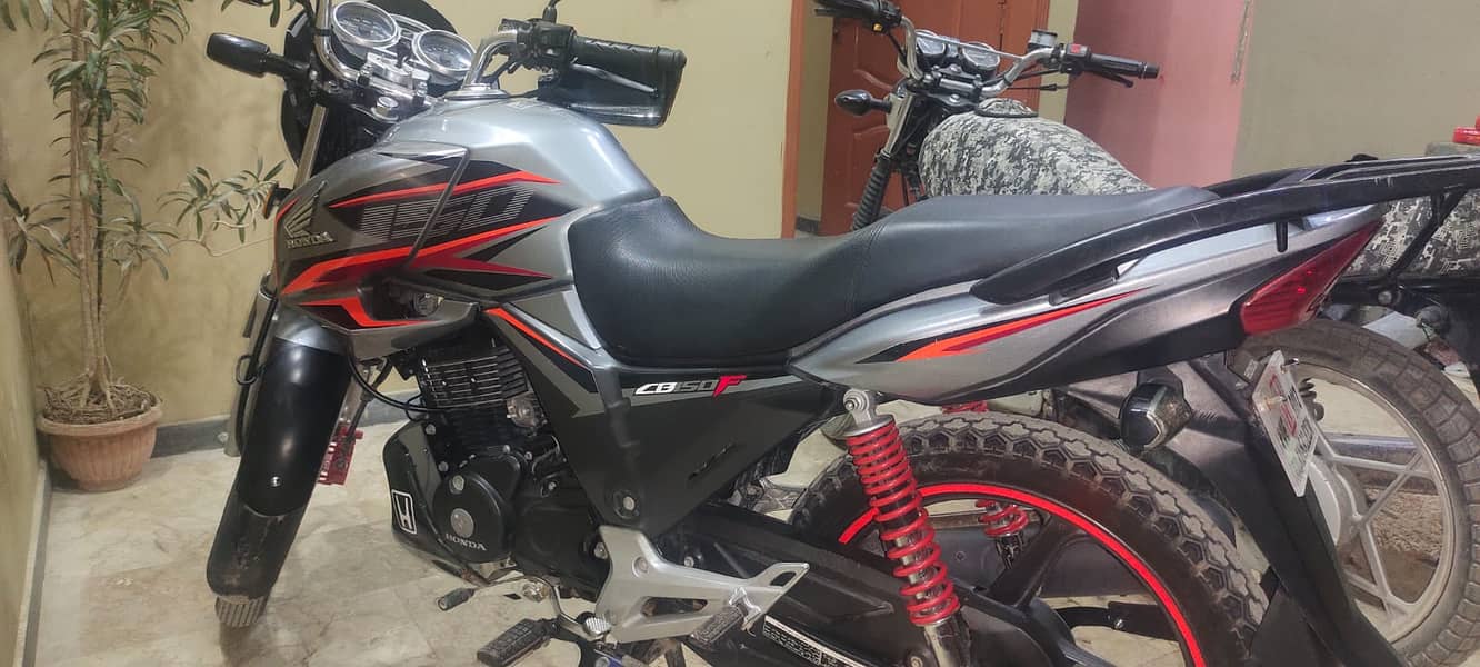 Honda CB 150F 2021 10