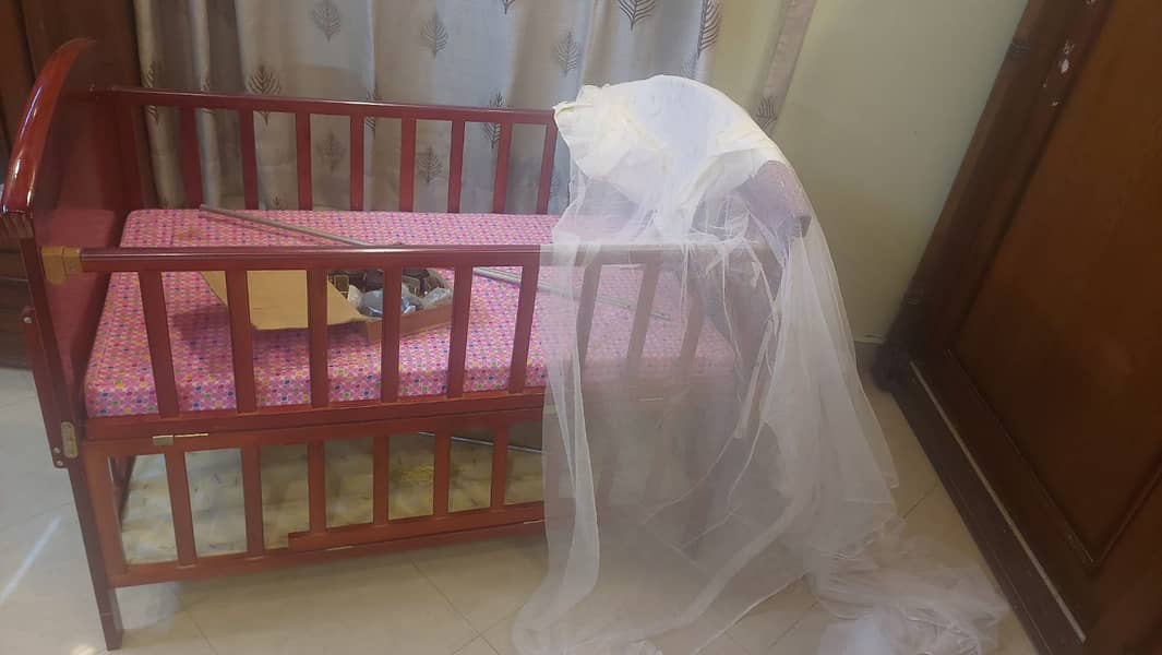 Baby Bed with mattress,swinga and net 0