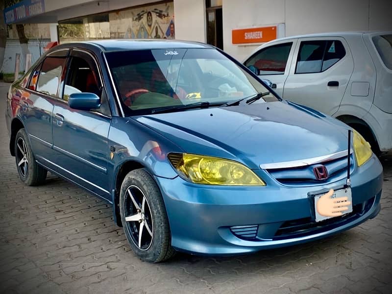 Honda Civic EXi 2004 1