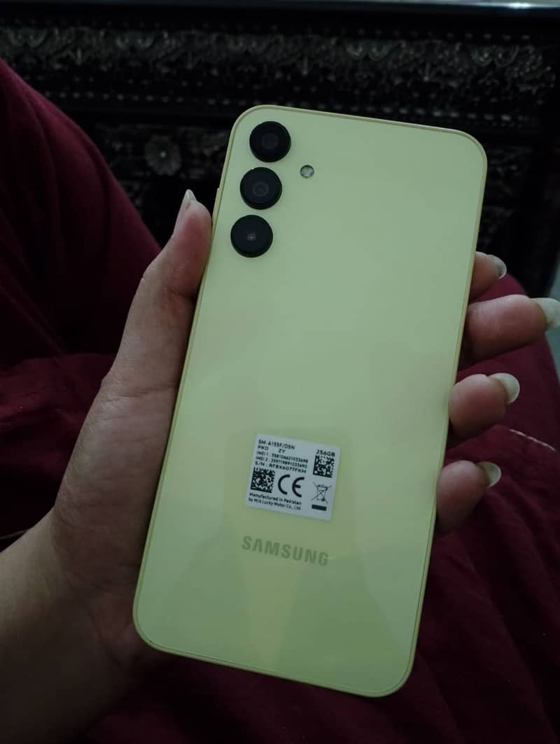 A15 Samsung in yellow colour 4