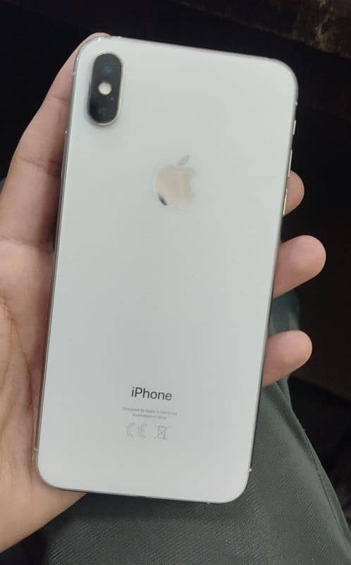 I phone XS Max 64Gb Official PTA Approved 0