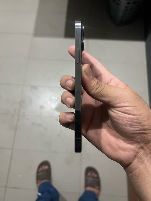 iphone 13 pro max 1tb jv black only phone 3