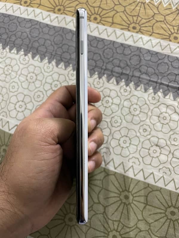 Samsung S10 plus 5