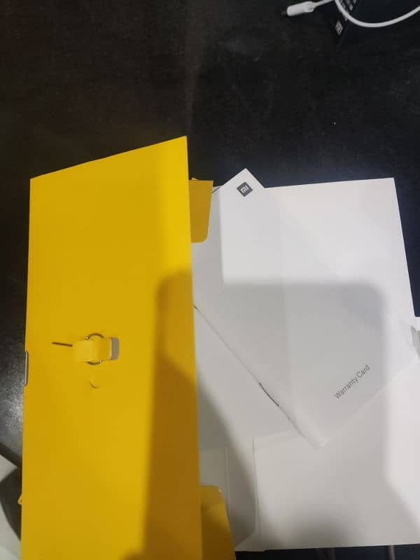 Xiaomi Poco F3 5g.    8gb + 4gb.    256gb like a new 15