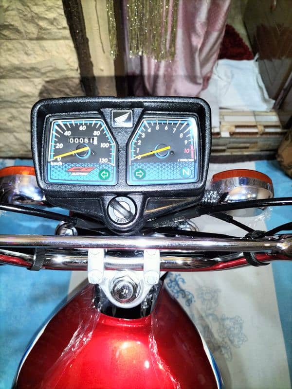 Honda CG 125 2024 4 month brand new bike zero meter bike 6