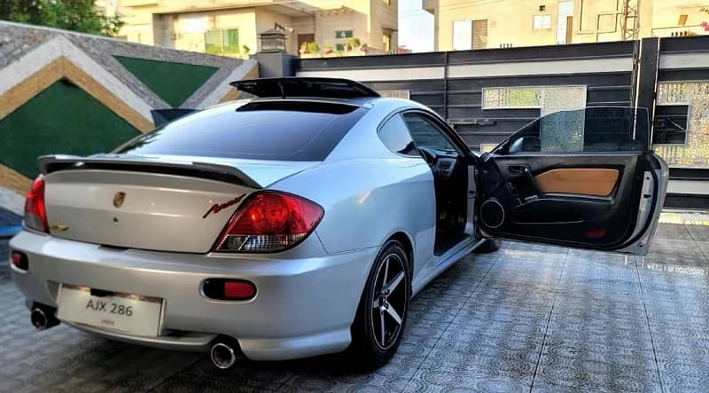 Hyundai Coupe 2006 5