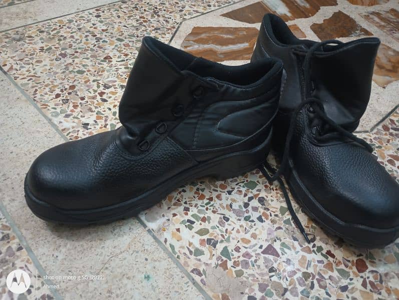 Safety Shoes, High Ankle boots 1