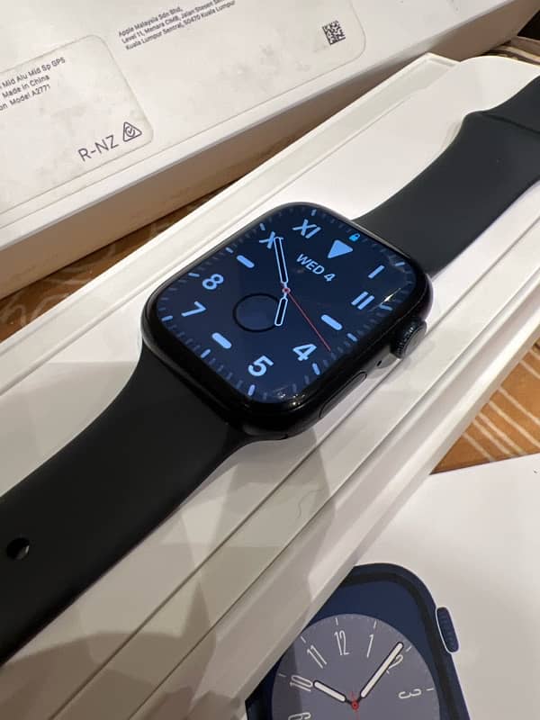 Apple watch series 8 45mm 2