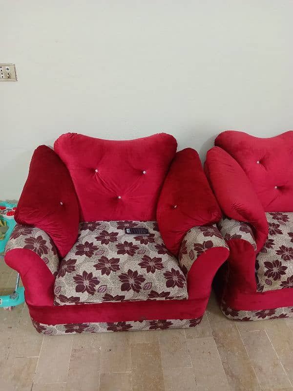 5 seater sofa 0