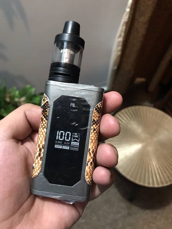 P8 VAPE 100W 1