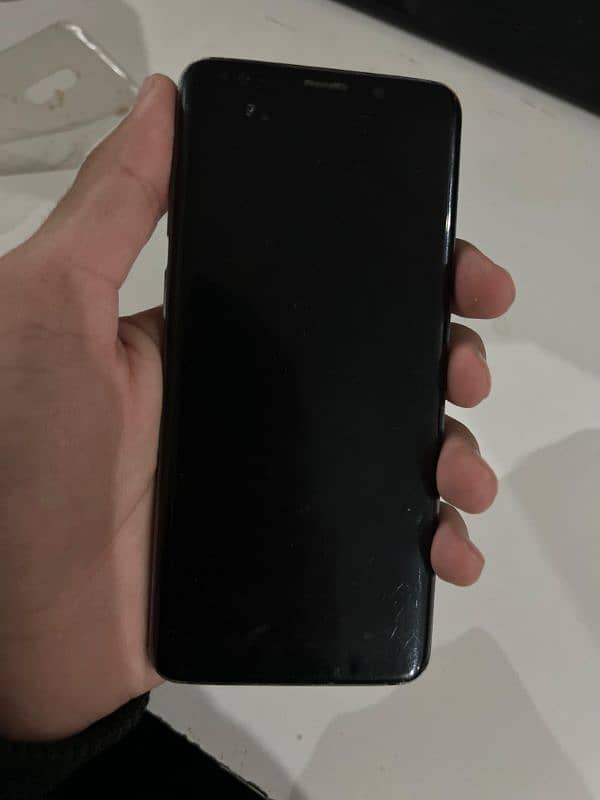 Galaxy's S9 Good Condition 6