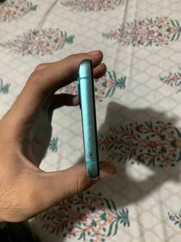 One Plus 8T 4